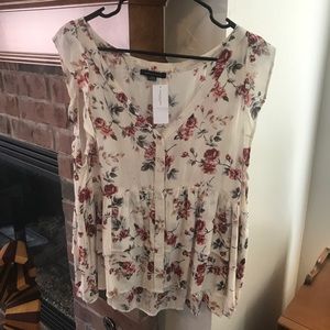 Brand New American Eagle Button Up Floral Blouse